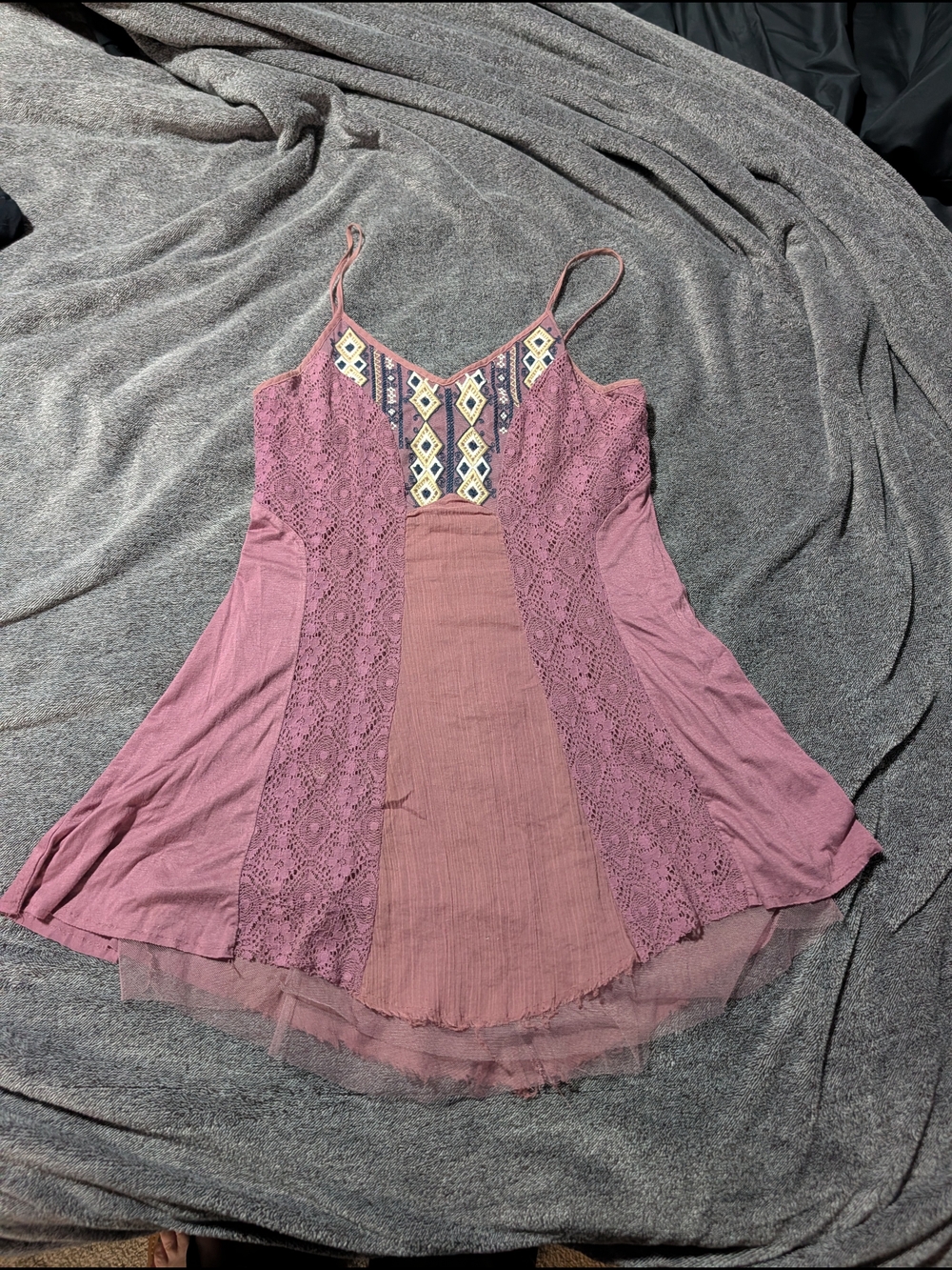 Boho Lace-Panel Mauve Cami Top with Embroidery